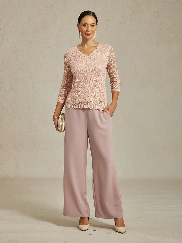 Feminine V-Neck Stretch Lace Top with Scalloped Hem