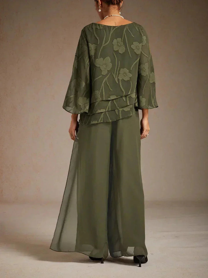 Rechte broek met chiffon split been overlay