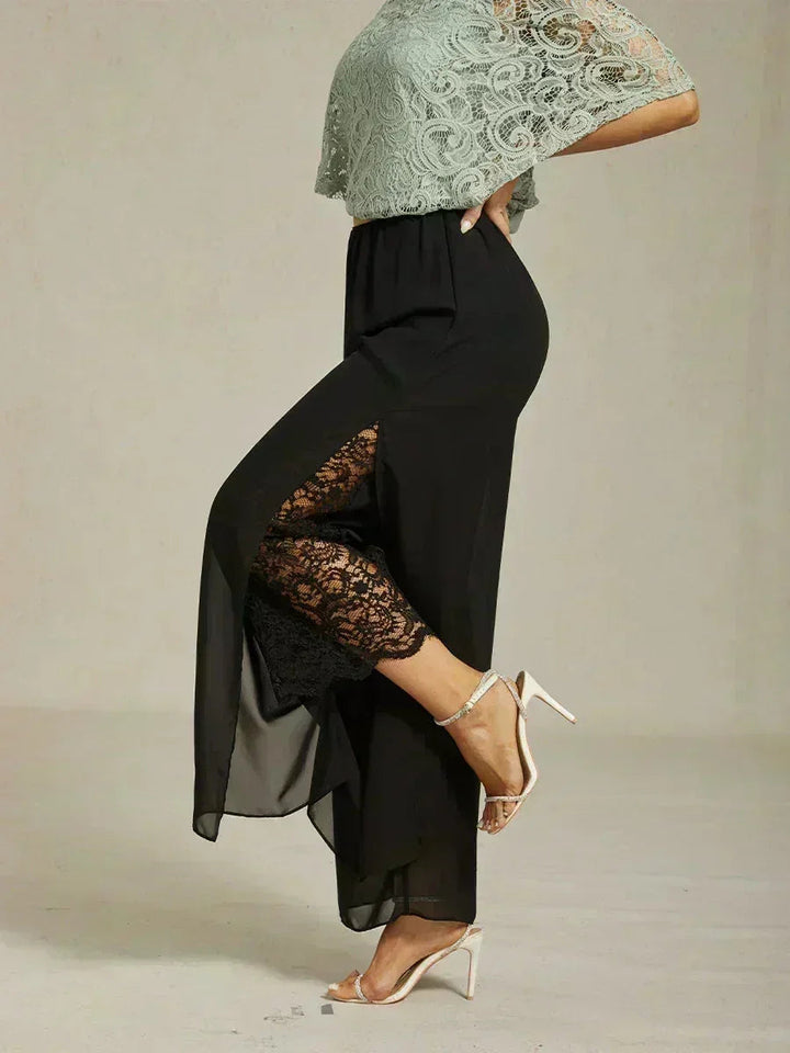 Rechte broek met chiffon split been overlay